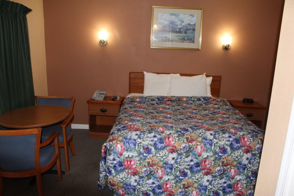 Budget Inn Lynchburg And Bedford Goode Zimmer foto