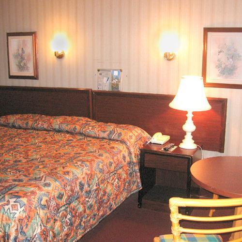 Budget Inn Lynchburg And Bedford Goode Zimmer foto