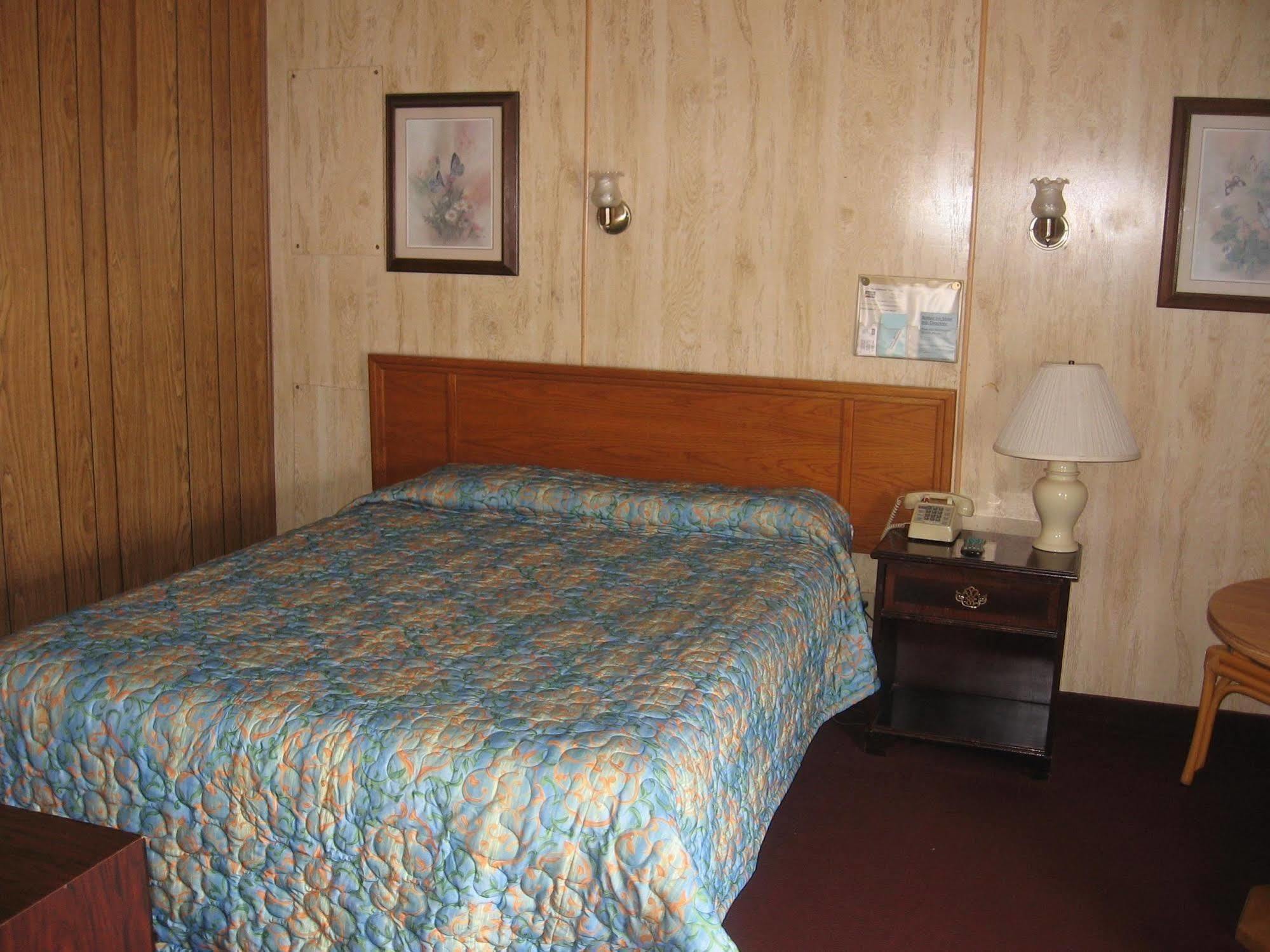 Budget Inn Lynchburg And Bedford Goode Zimmer foto